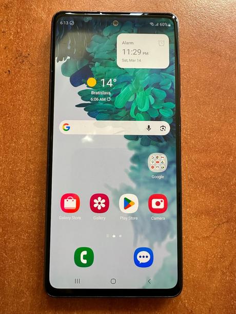 Samsung galaxy s20 fe 6/128 gb veľmi zachovalý, samsung
