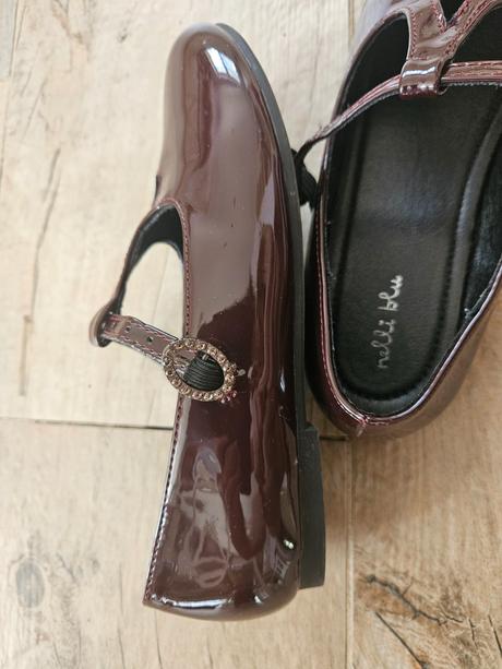 Predam dievcensku obuv, nelli blu,33