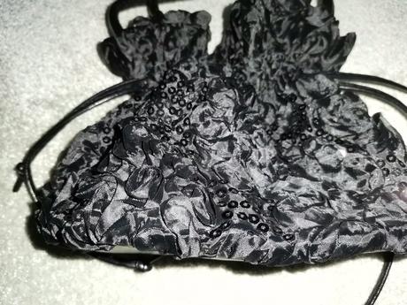 Spoločenská kabelka, 