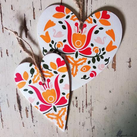 Závesné dekorácie srdce- sada 2ks,