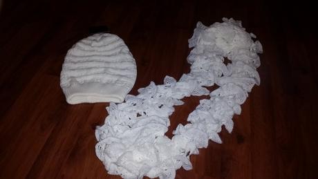 Čiapka + šál - ako darček, 152