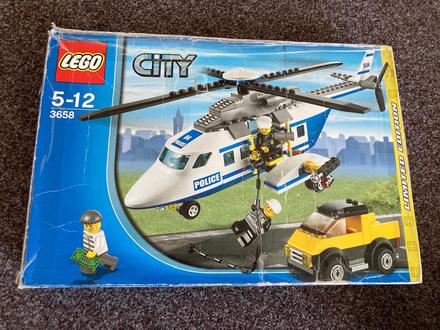 Lego city 3658 policajný vrtuľník,