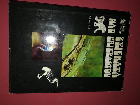 Kniha - zvieratá nad priepasťou,