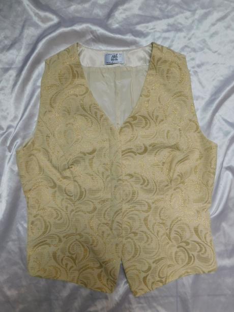 Luxusna slavnostna vesta, 40