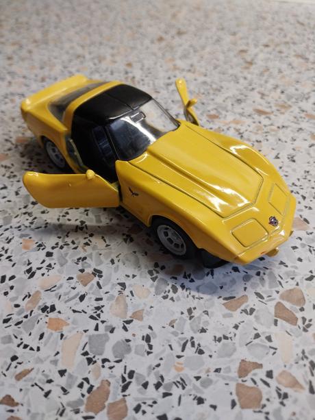 Modely autíčok,