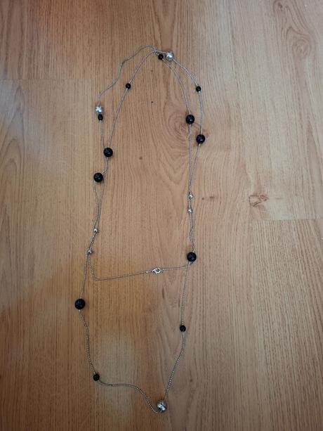 Dlhý náhrdelník (bižuteria),