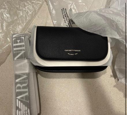 Emporio armani crossbody originál kabelka, armani
