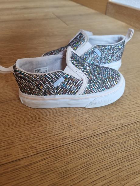 Vans obute 4x vo vnútri, vans,21