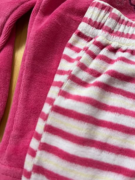 Pyzamko vel. 110/116, lupilu,110