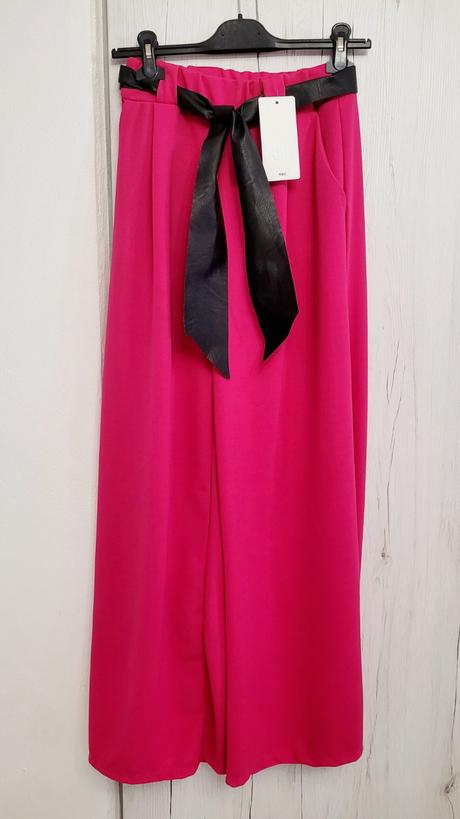 Rozšírené ružové nohavice. moderné. s,m,l., m