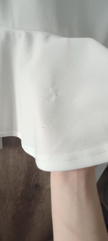 Shein peplum top tričko, 36