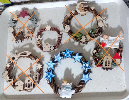 Malé venčeky z divého viniča,