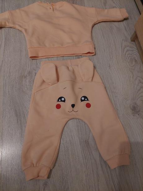 Zajačikova detská súprava, 80