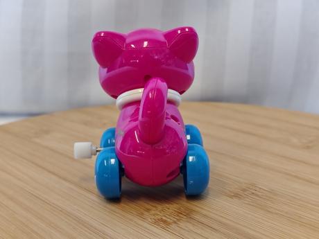Naťahovacia mačička, iqangel no. 630, 7 cm,