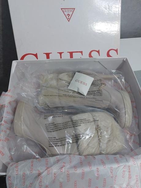 Dámske čižmičky guess, guess,38