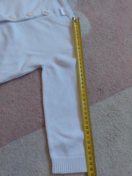 Biely svetrik veľ.86/92/98, vek 12-18mes., f&f,86