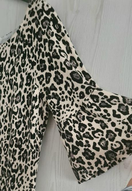 Leopardie  šaty, s