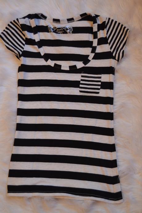 Prúžkované tričko s vreckom, s