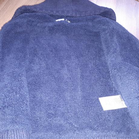 Hrubší svetrík, lupilu,110