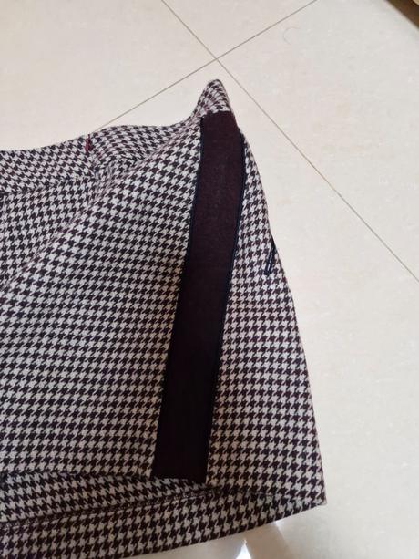 Tvidova sukna, zara,s