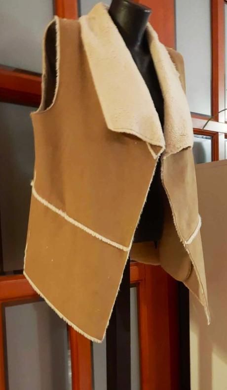 Predám dámsku vestu esmara veľ. 42-44, esmara,xl