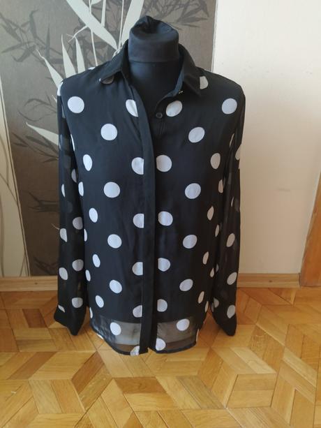 Ľahká blúzka s guličkami., amisu,xs