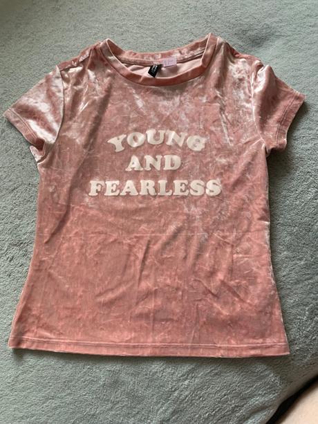 Dievcenske tricko, 152