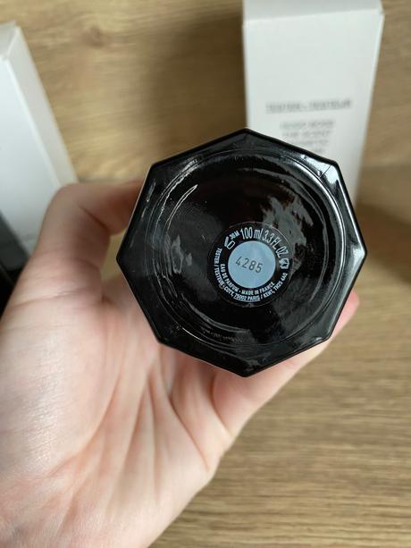 Pánske parfémy gucci, hugo boss, burberry,