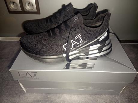 Nenosené tenisky emporio armani, armani,37