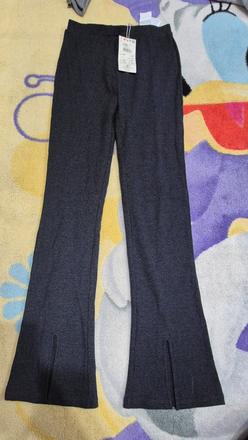 Leginy, reserved,158