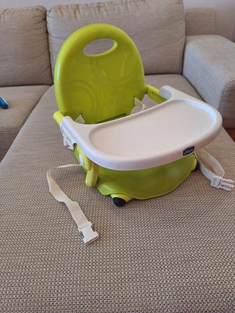 Detská cestovná stolička na krmenie, chicco