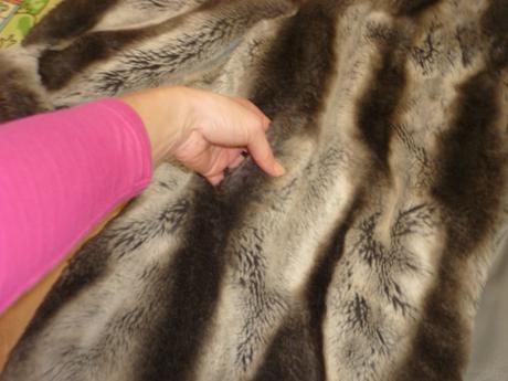 Umelý kožuch činčila, l