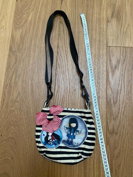 Kabelka pre malú slečnu, 