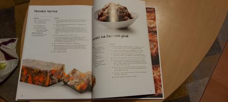 Kniha jednoduše a dokonale maso,