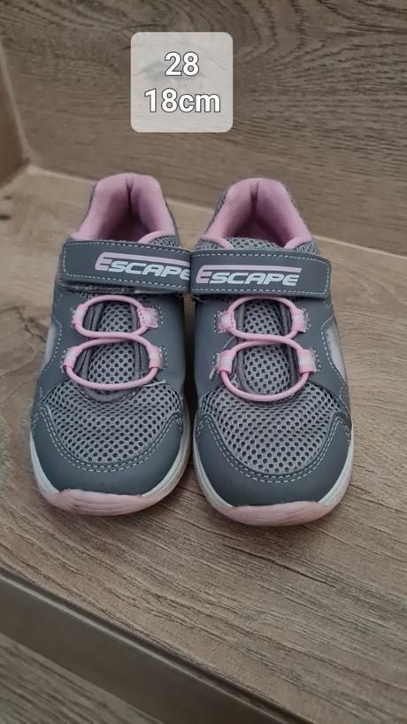 Topánky od 19-29, 24