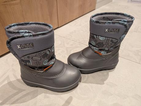 Snehule demar, demar,24