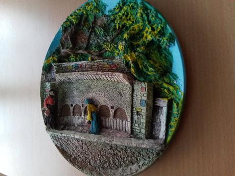 Dekoratívny tanier,