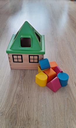 Ikea vkladací domček pre deti a drevená veža,