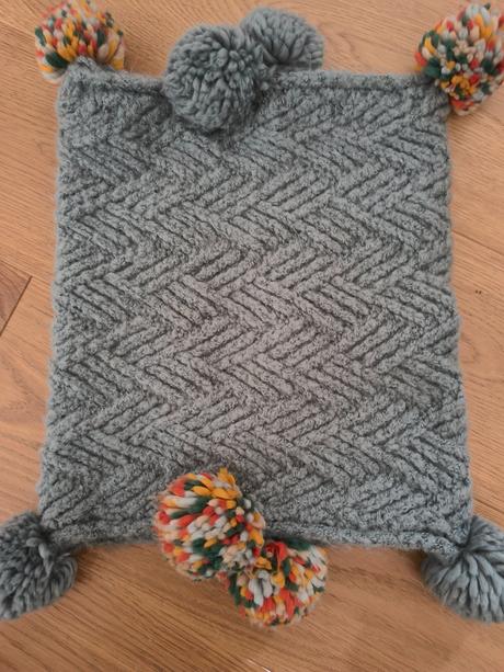 Nákrčník tunel, zara