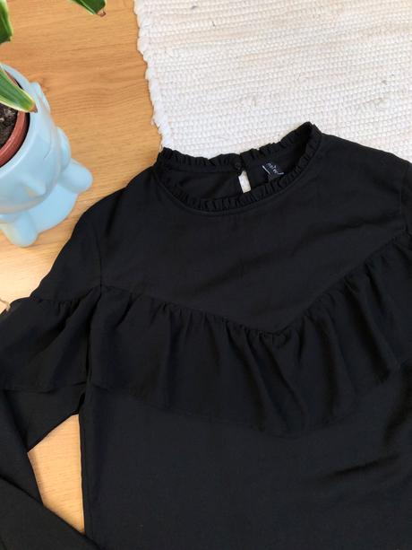 Čierna elegantná blúzka, amisu,36