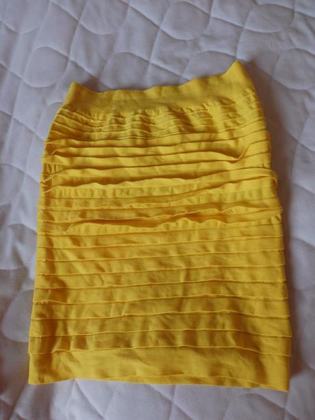 Elastická suknička pre tínedžerku, 164