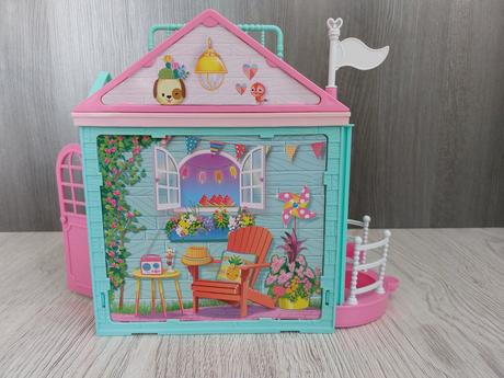 Barbie sestrička chelsea a domček,