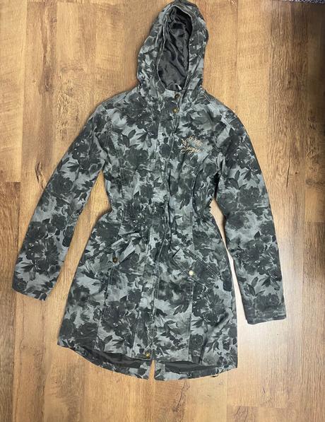 Krasna bunda, takko,152