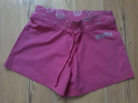 Dievčenské kraťasy m, authority,s