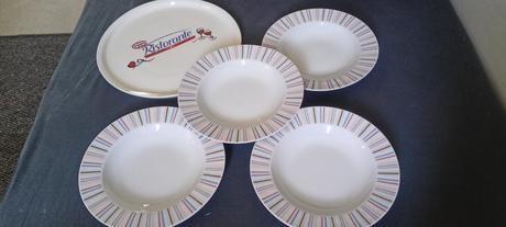 Sada hlbokých tanierov + pizza tanier,