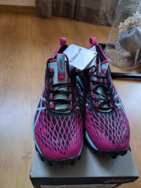Športové tenisky v.39,5, asics,39
