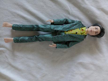 Barbie ken bts rm bez krabice,