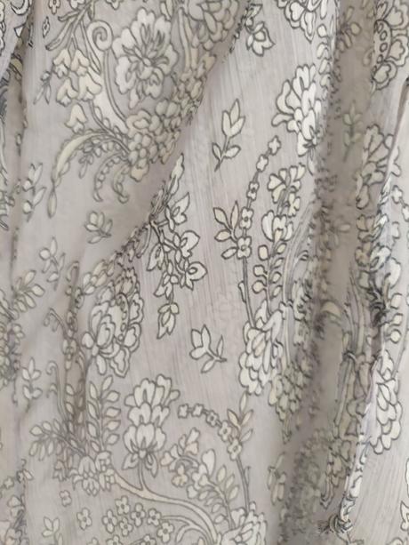 C282 bluzka pekna raz oblecena, m