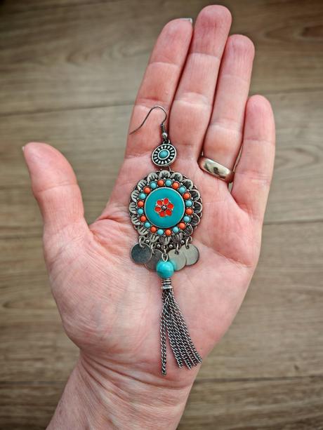 Krásne visiace náušnice,