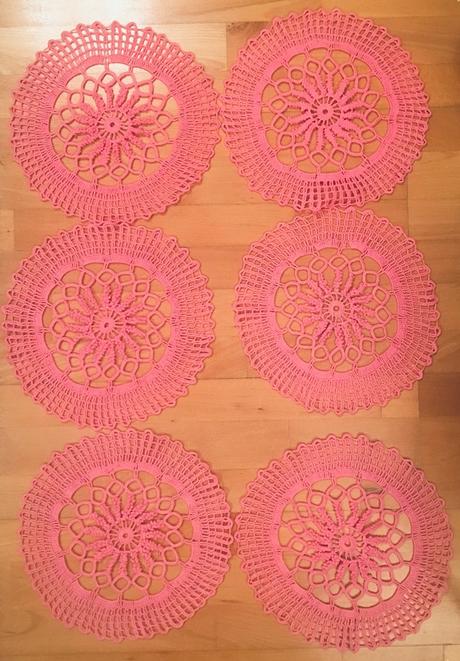 Háčkované dečky 9 ks,